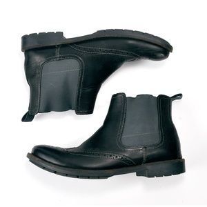 CLARKS Batcombe Wingtip Chelsea Boots -  Pull On